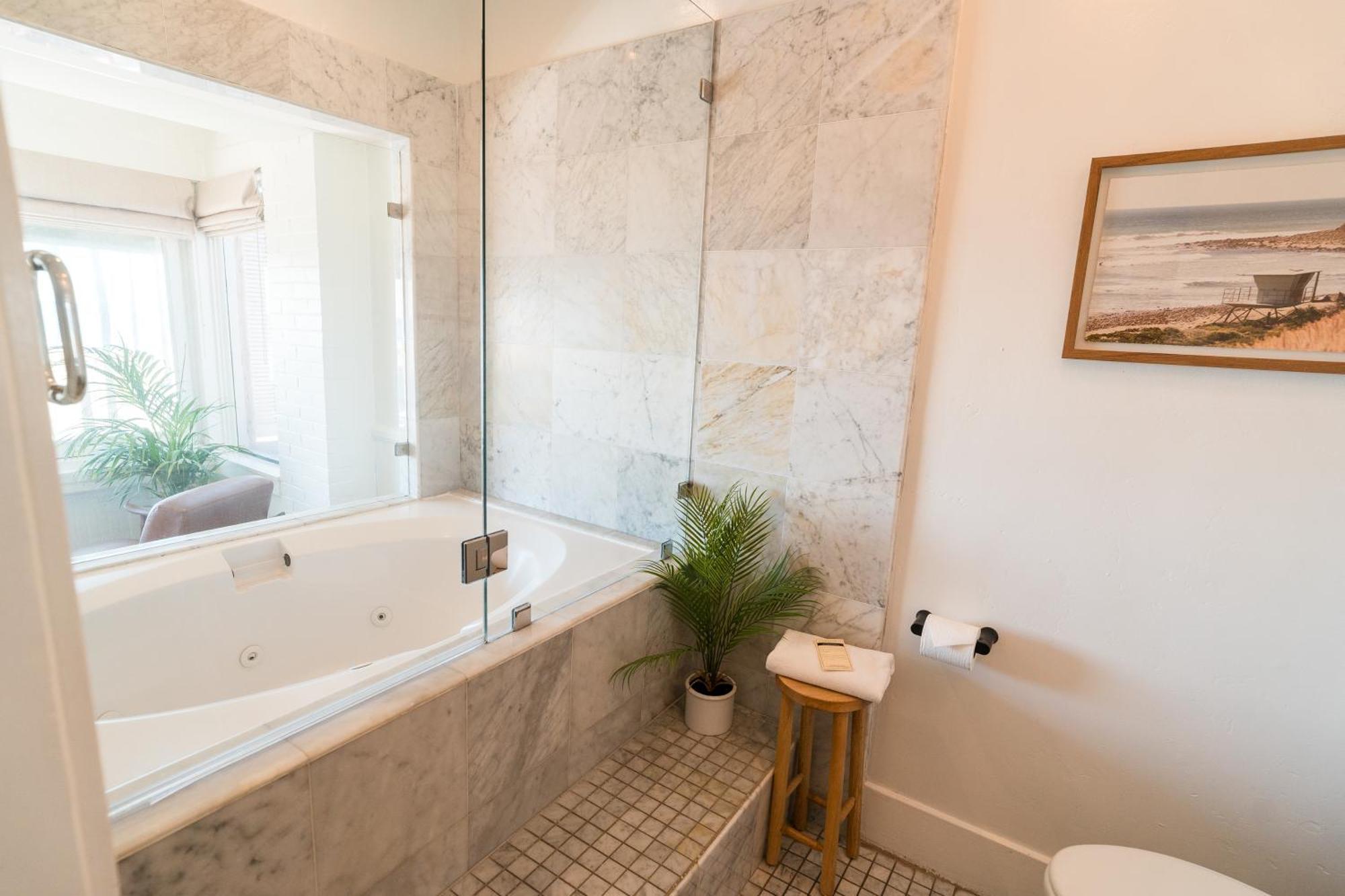 Newport Beach Hotel Εξωτερικό φωτογραφία
