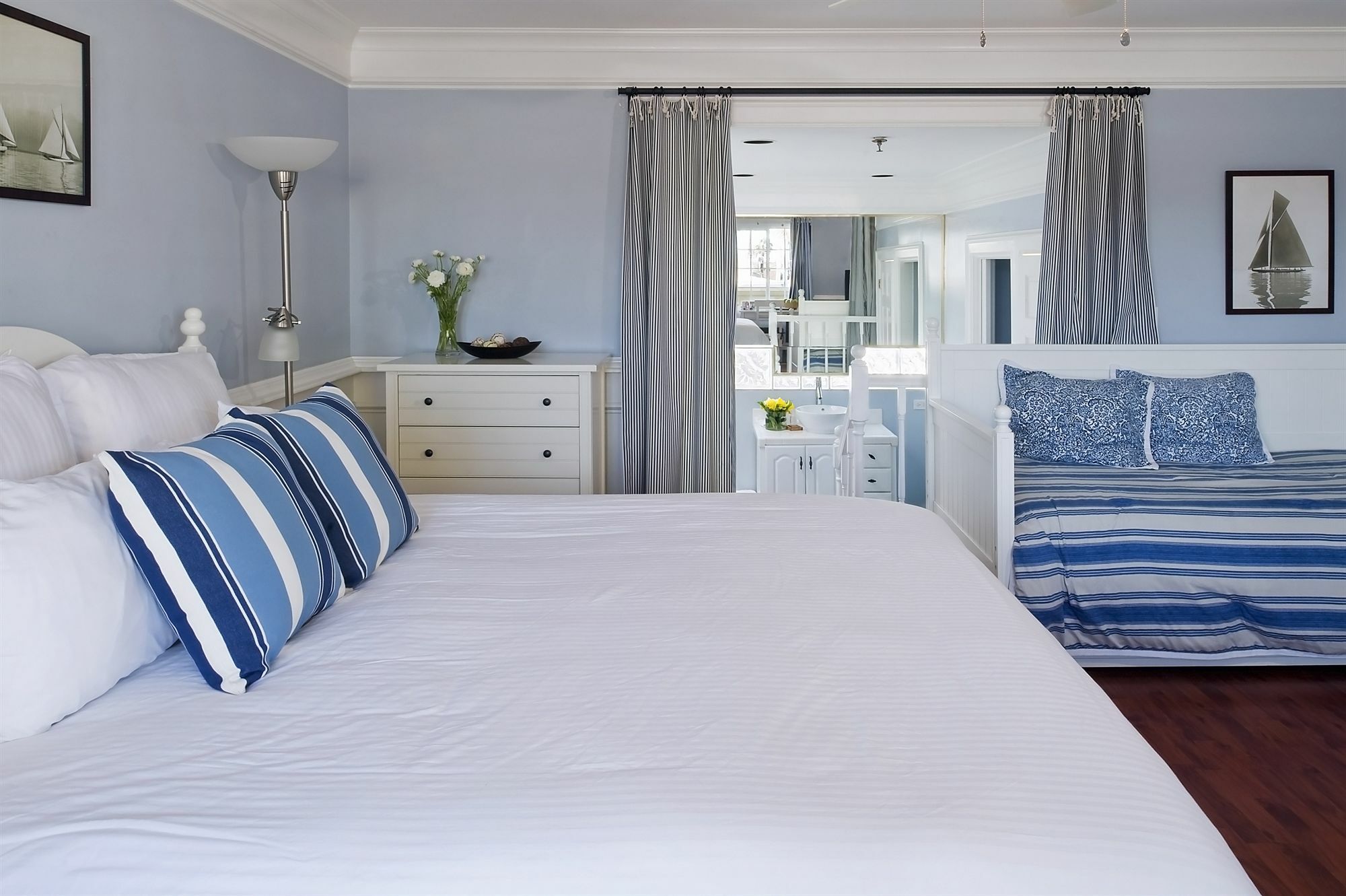 Newport Beach Hotel Εξωτερικό φωτογραφία